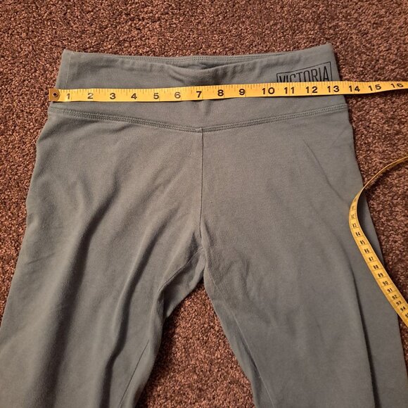 Victoria's Secret Victoria Sport Womens Activewear Capri Leggings - Picture 6 of 9